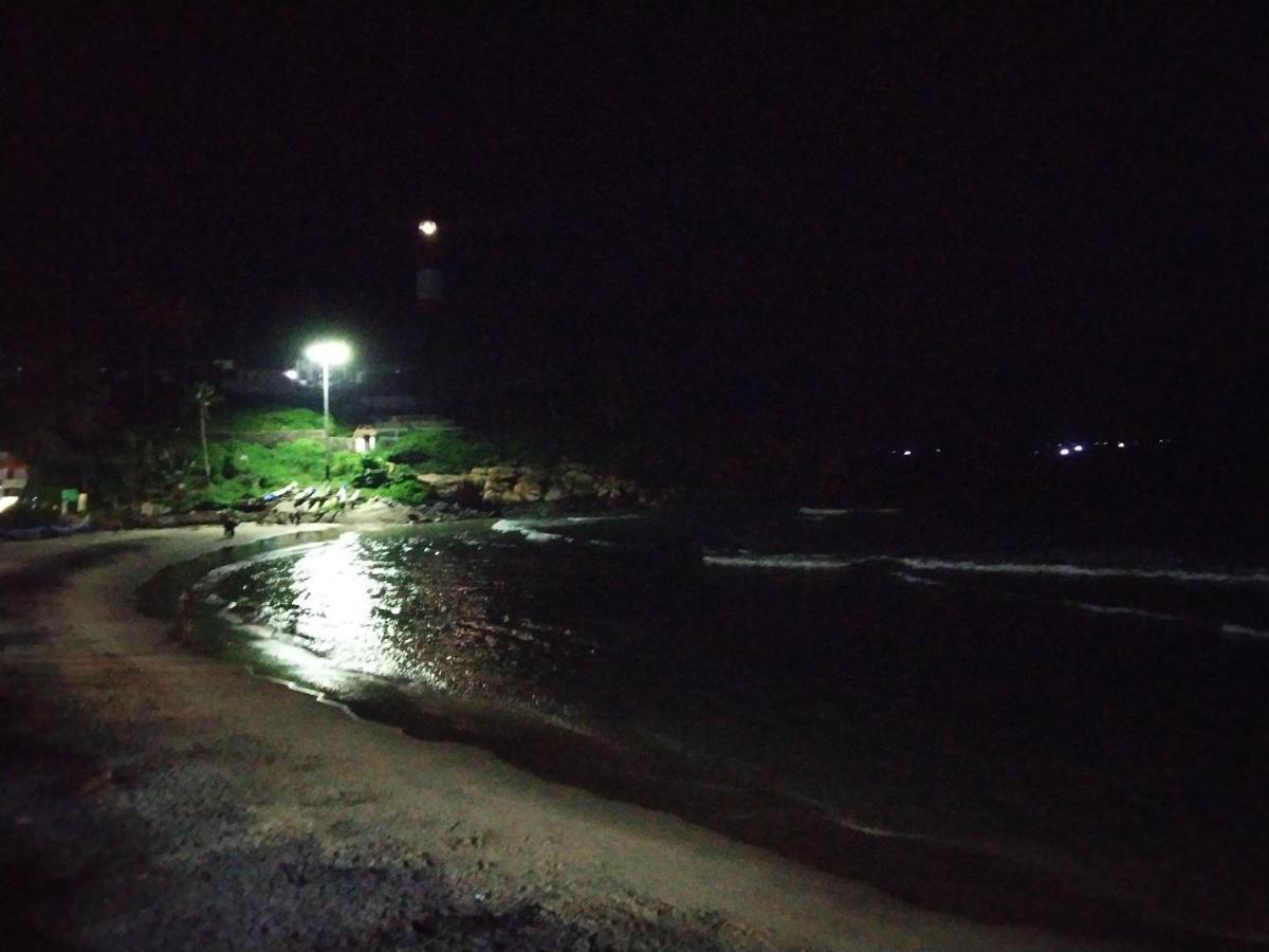 Orion Seaview Beach Hotel Kovalam Exterior foto
